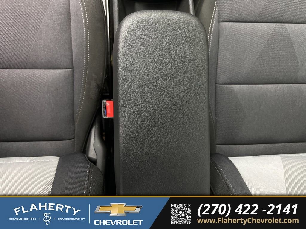 Used 2024 Chevrolet Trax RS w/ Driver Confidence Package FWD image 32