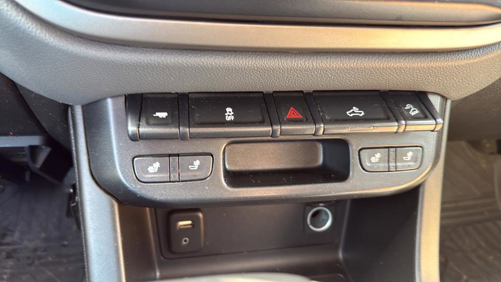 Used 2018 Chevrolet Colorado Z71 image 29