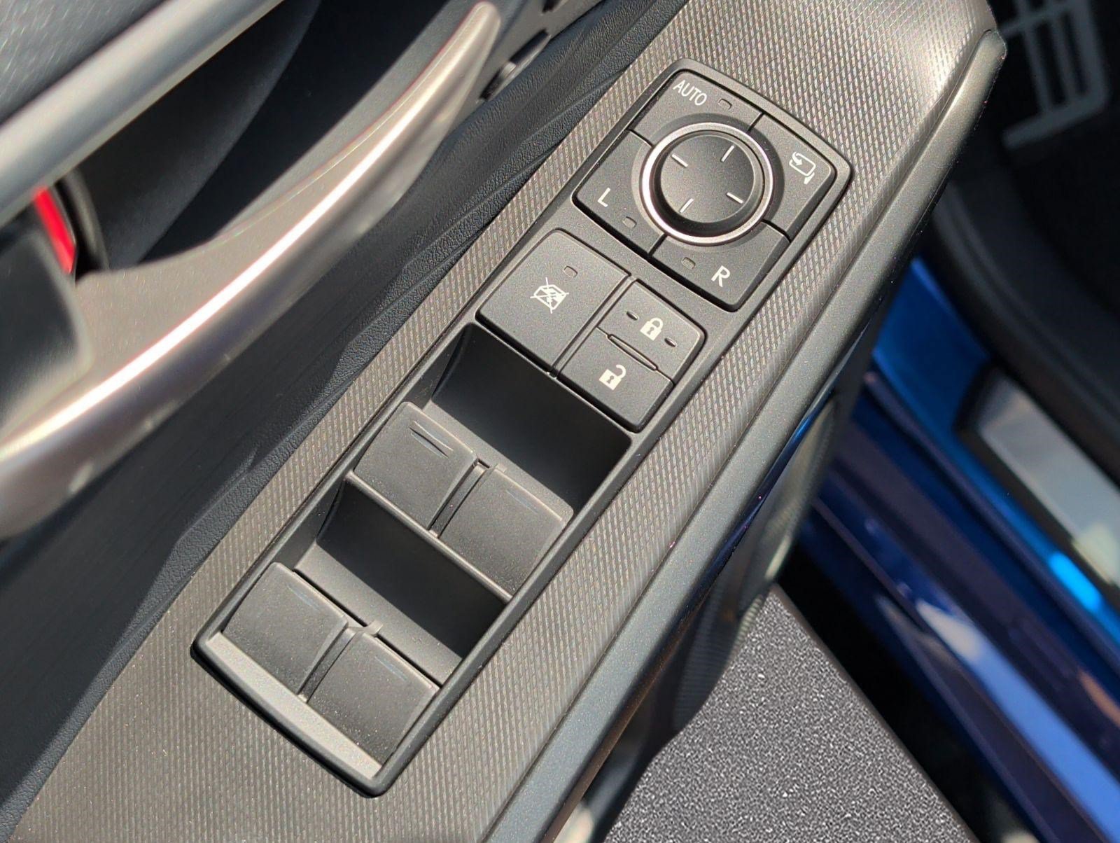 Certified 2025 Lexus IS 350 F Sport w/ Navigation Package RWD image 9