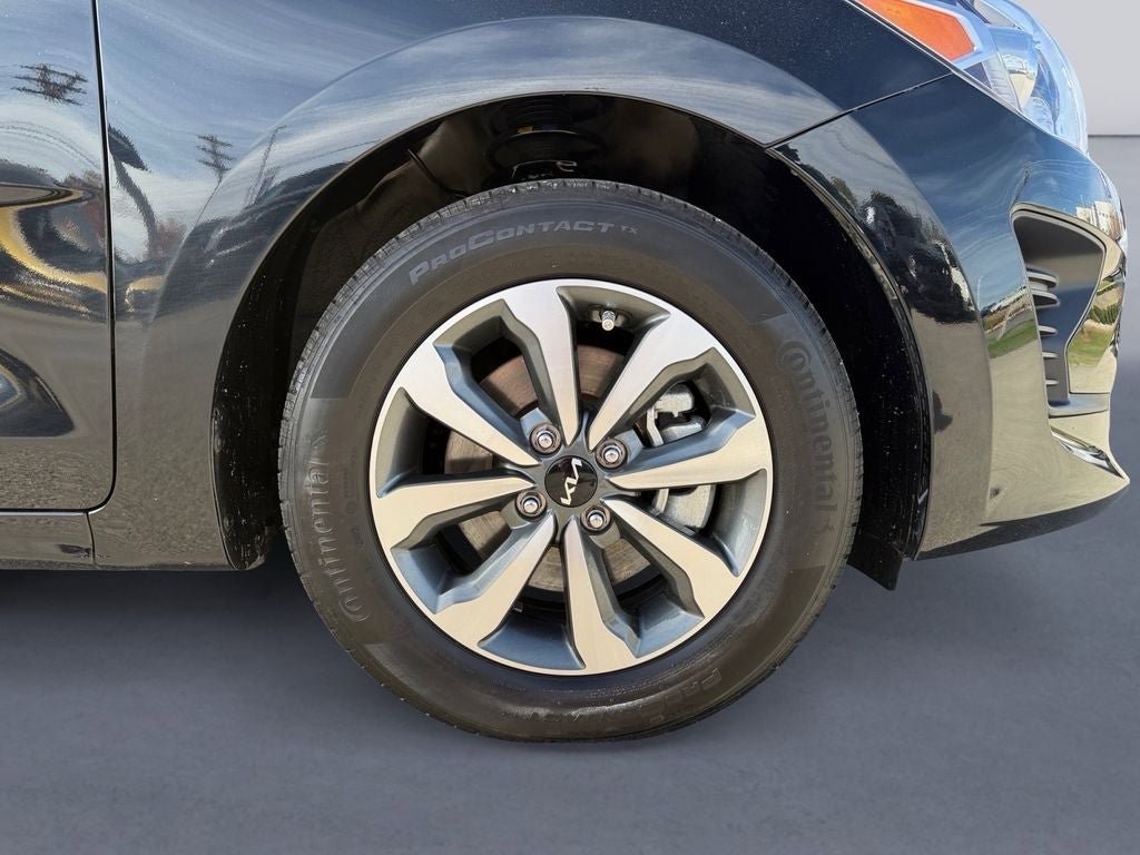 Used 2023 Kia Rio S w/ Technology Package image 9