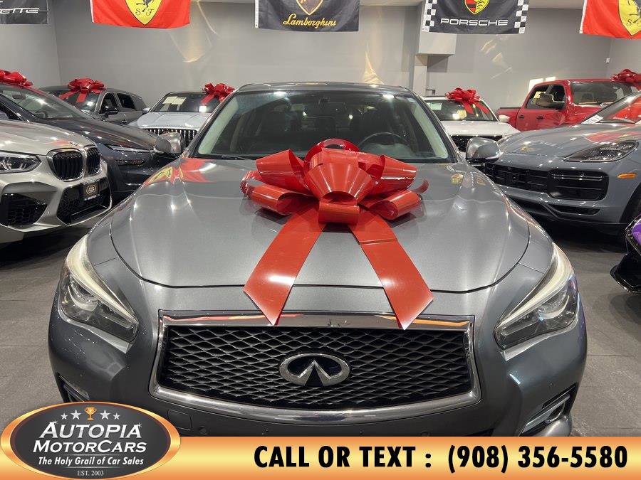 Used 2017 INFINITI Q50 3.0t Premium w/ Driver Assistance Package image 9