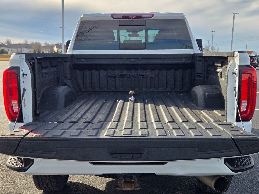 Used 2021 GMC Sierra 3500 Denali w/ Technology Package image 18