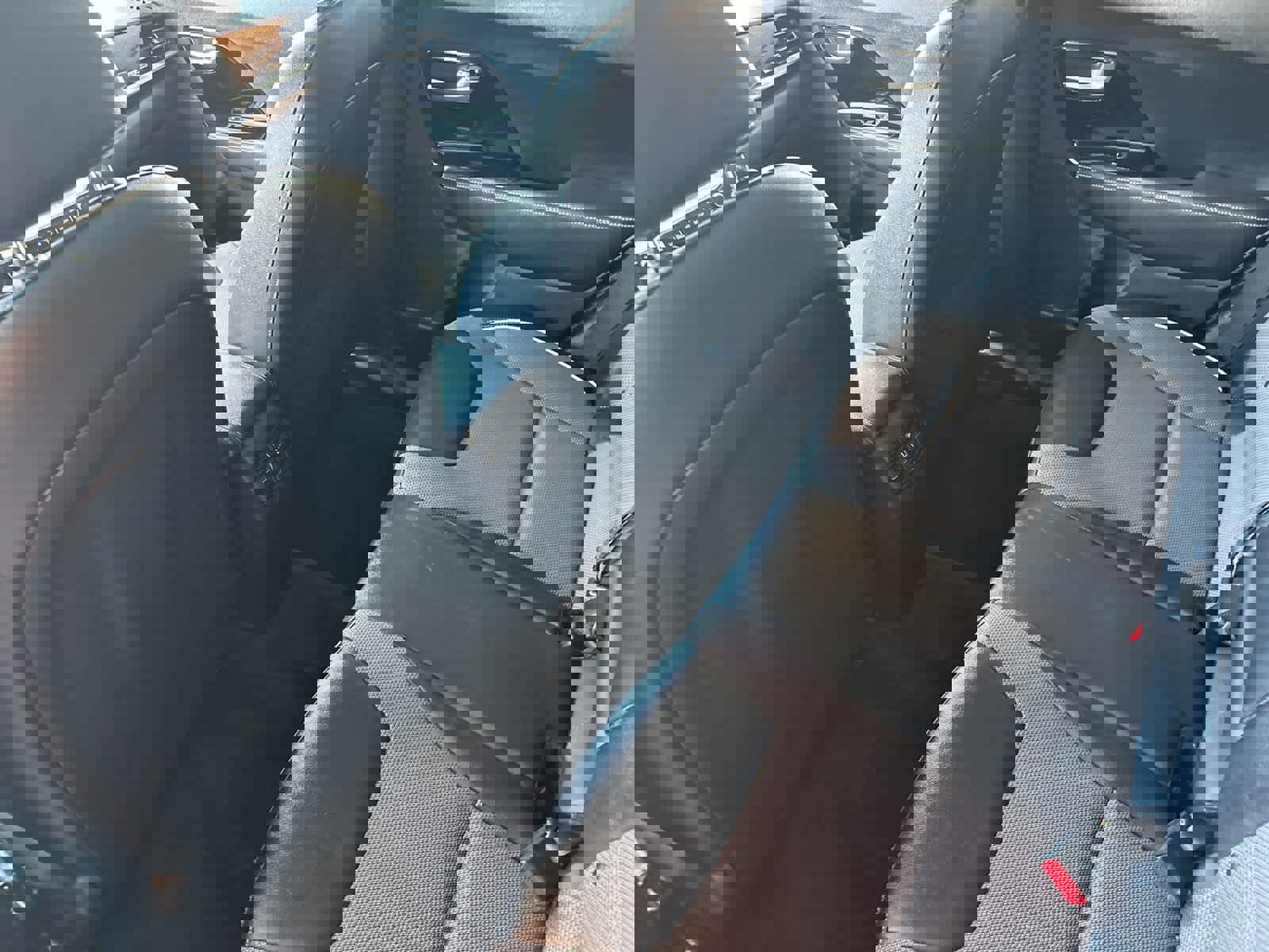 Used 2022 Kia Niro EX w/ Cold Weather Package image 4