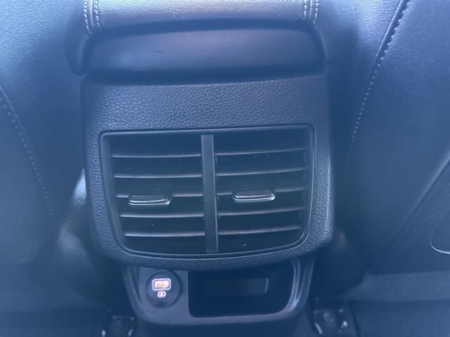 Used 2023 Kia Seltos SX image 39