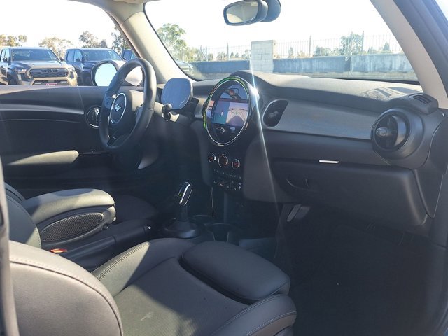 Used 2024 MINI Cooper S FWD image 16