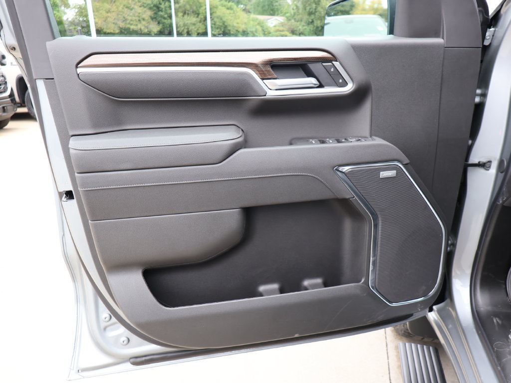 New 2026 Chevrolet Silverado 1500 LT Trail Boss w/ LT Trail Boss Premium Package AWD/4WD image 12