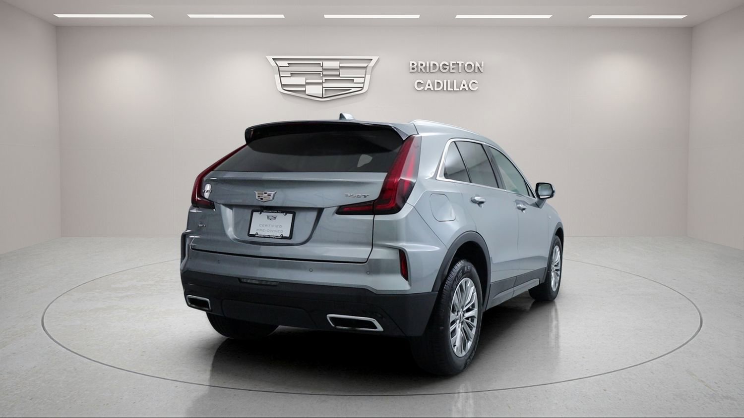 Used 2024 Cadillac XT4 Premium Luxury AWD/4WD image 12