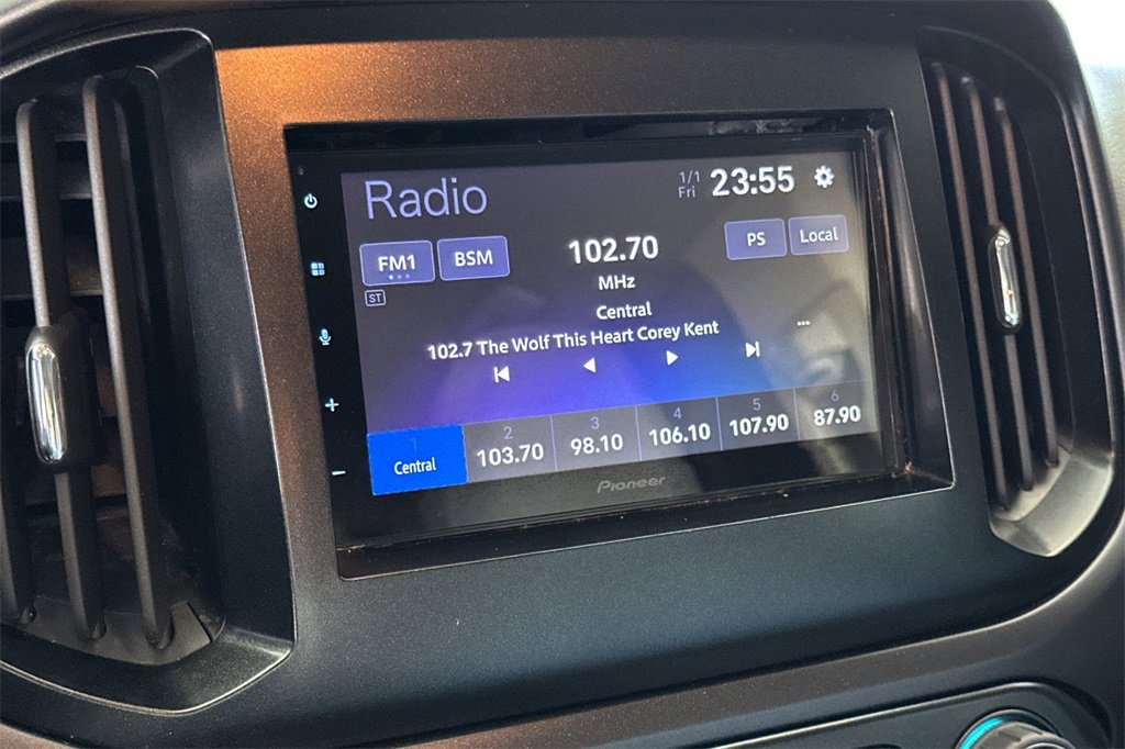 Used 2017 GMC Canyon 2WD Crew Cab w/ Convenience Package image 21