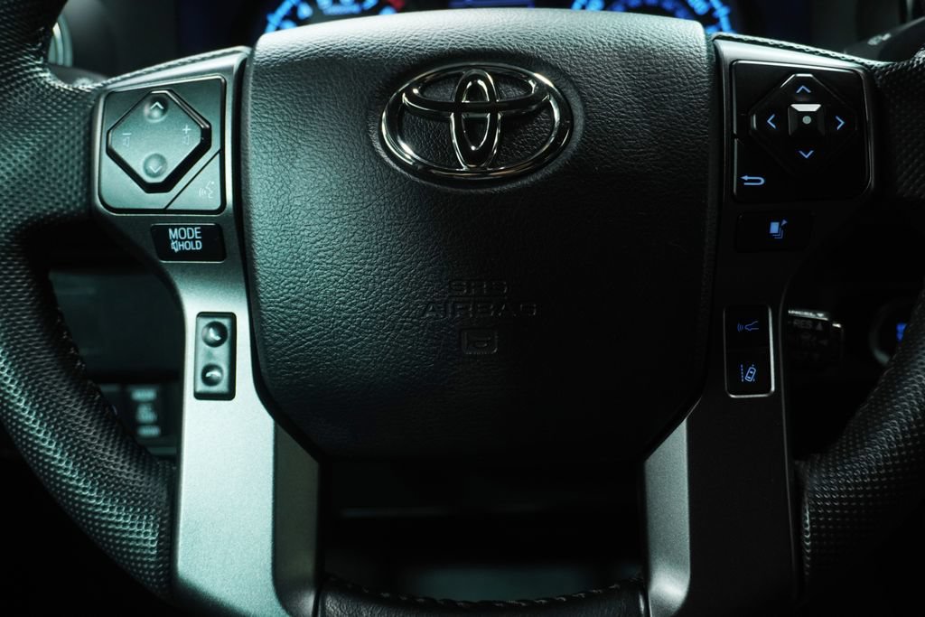 Used 2023 Toyota Tacoma TRD Sport w/ Technology Package AWD/4WD image 16