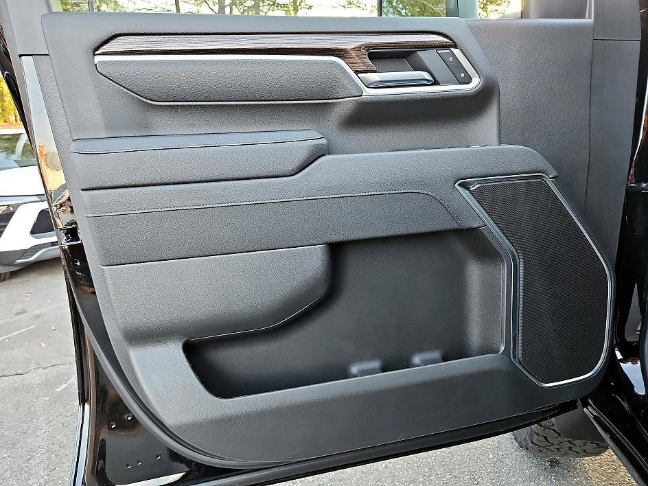 New 2026 Chevrolet Silverado 2500 LT w/ Trail Boss Package image 13