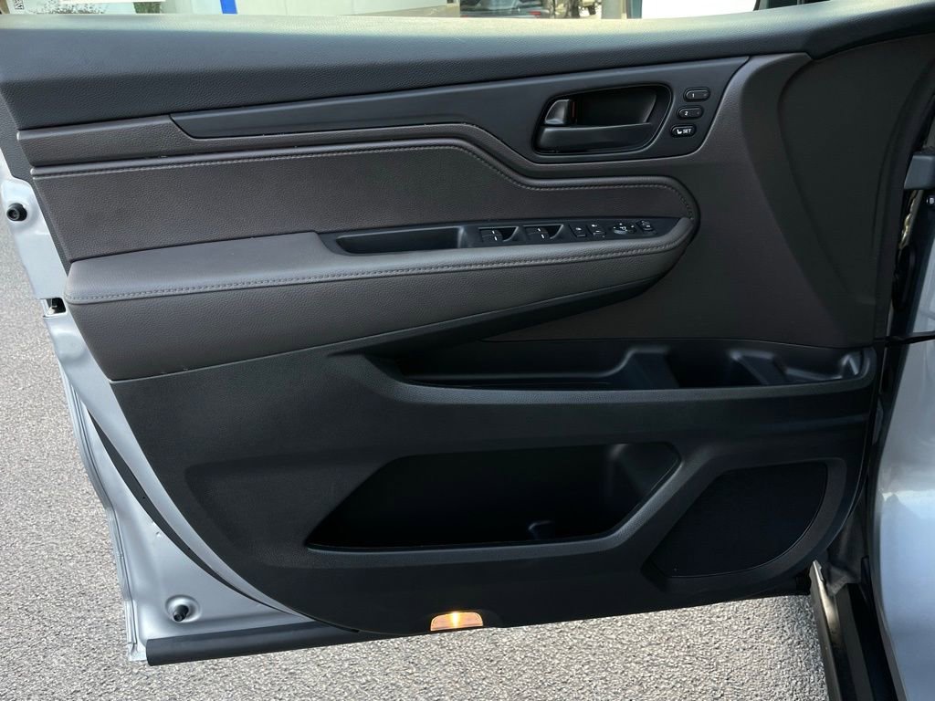 Certified 2024 Honda Odyssey EX-L image 24