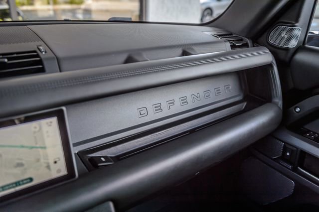 Used 2020 Land Rover Defender 110 X AWD/4WD image 41