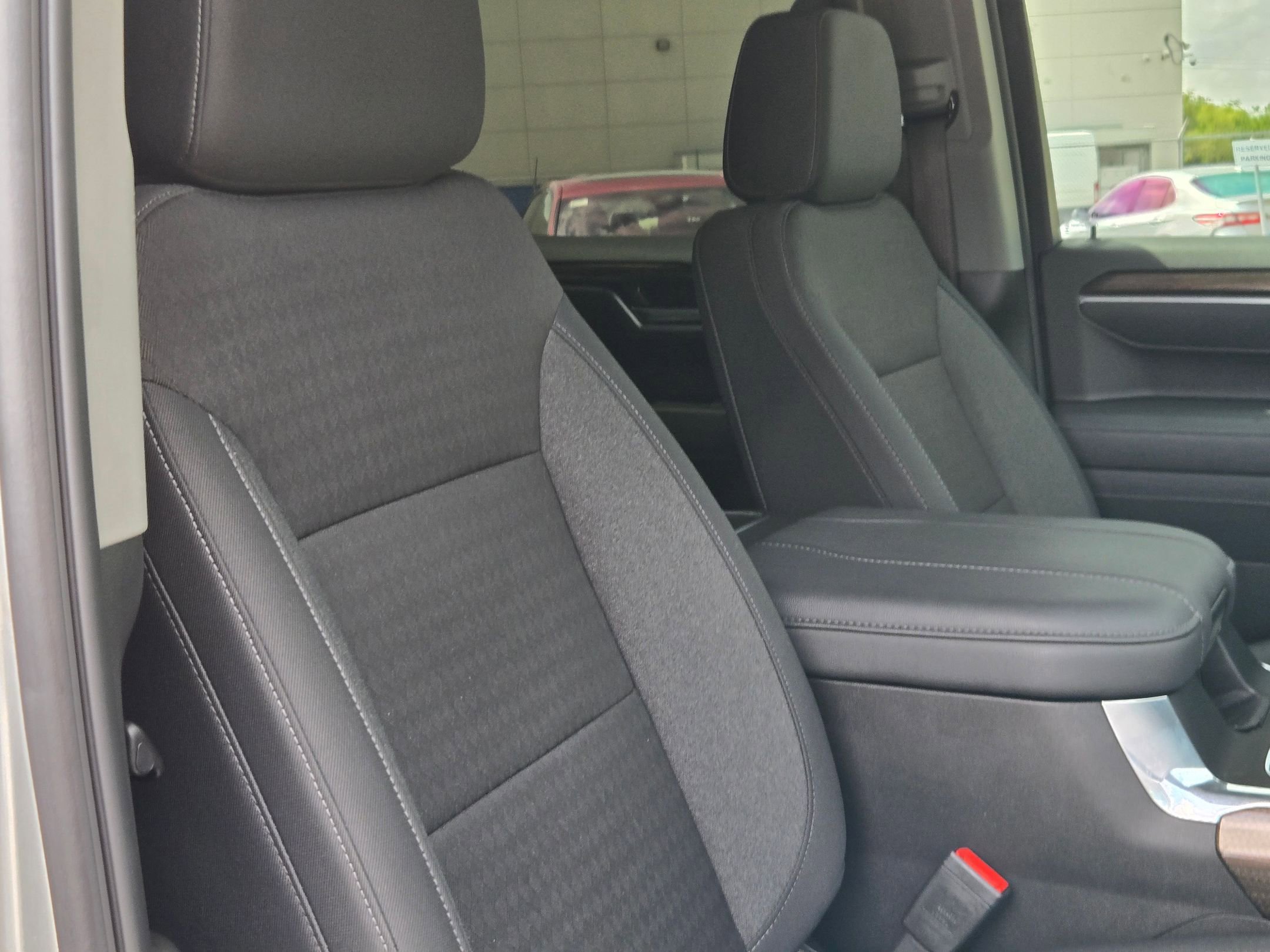 Used 2026 Chevrolet Silverado 1500 LT image 30