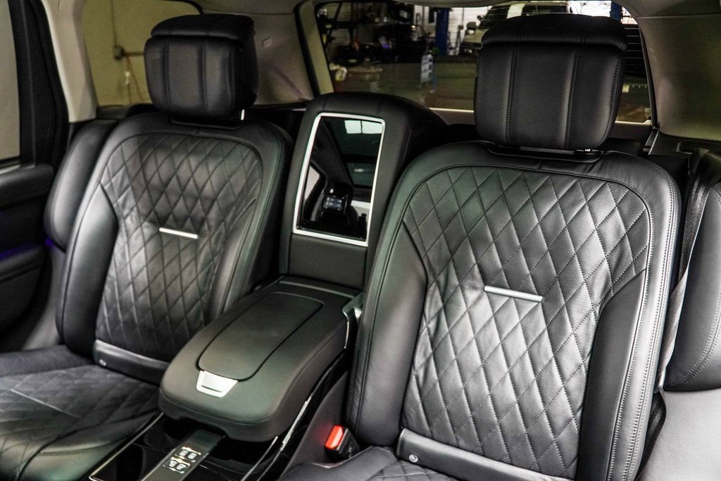 Used 2022 Land Rover Range Rover SV Autobiography Dynamic AWD/4WD image 46