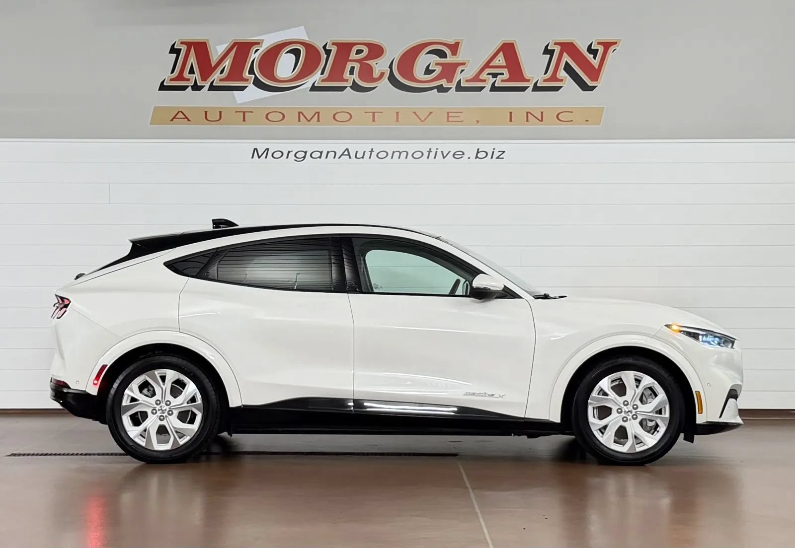 Used 2022 Ford Mustang Mach-E Premium w/ Ice White Appearance Package RWD image 2