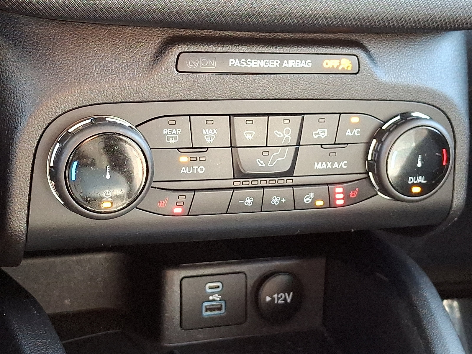 Used 2022 Ford Bronco Sport Outer Banks w/ Tech Package AWD/4WD image 16