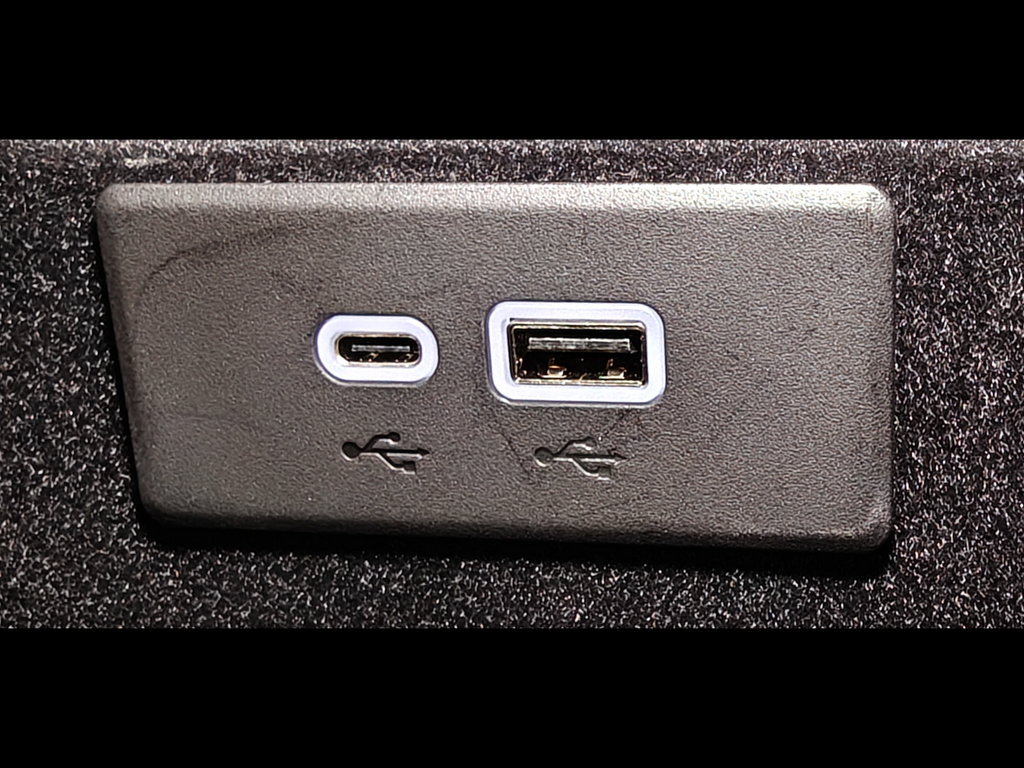 Used 2024 Chevrolet Corvette Stingray Preferred Cpe w/ Battery Protection Package RWD image 62