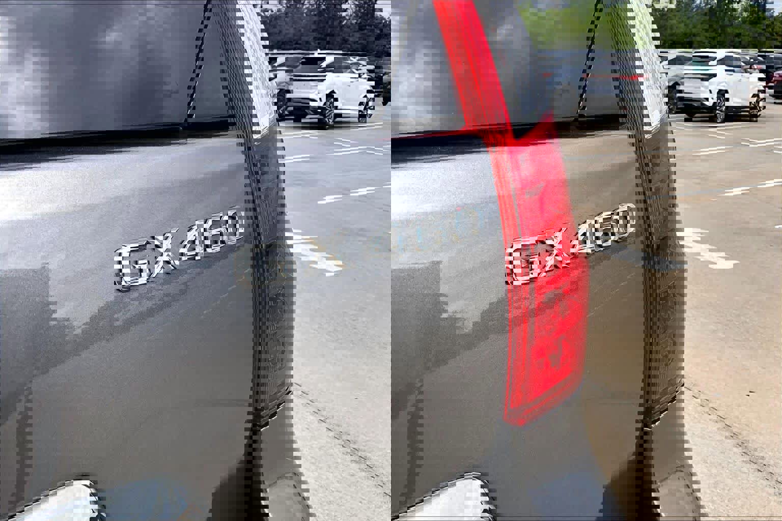 Used 2011 Lexus GX 460 w/ Comfort Plus Pkg AWD/4WD image 7