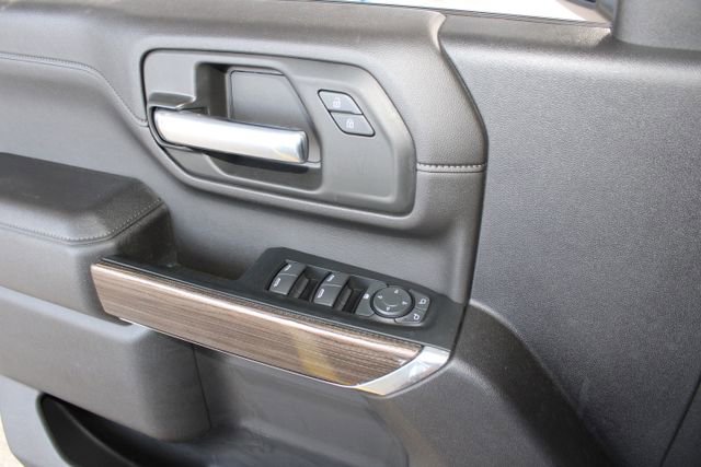 Used 2023 Chevrolet Silverado 2500 LT image 24