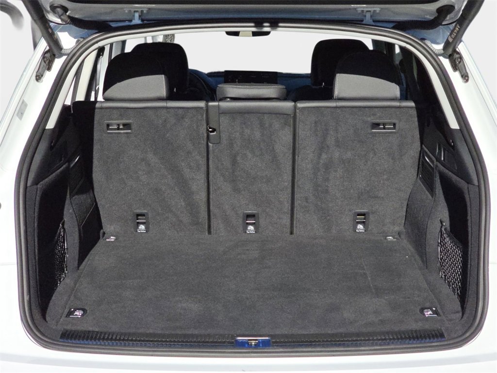 Certified 2023 Audi Q5 e Premium Plus w/ Premium Plus Package image 12