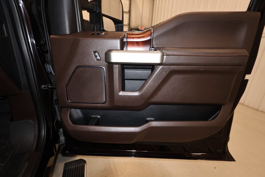 Used 2019 Ford F250 King Ranch w/ King Ranch Ultimate Package AWD/4WD image 20