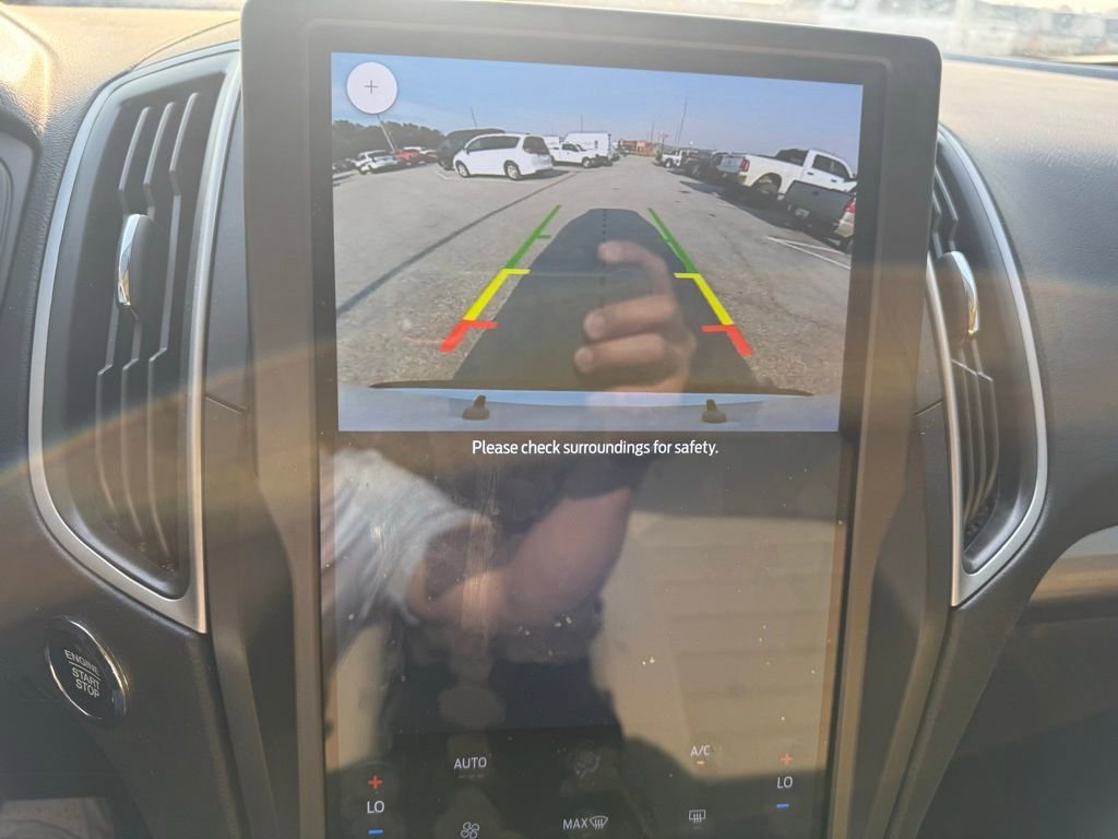 Used 2024 Ford Edge SE image 20