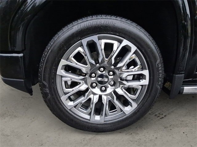 Used 2025 GMC Sierra 1500 Denali Ultimate image 14