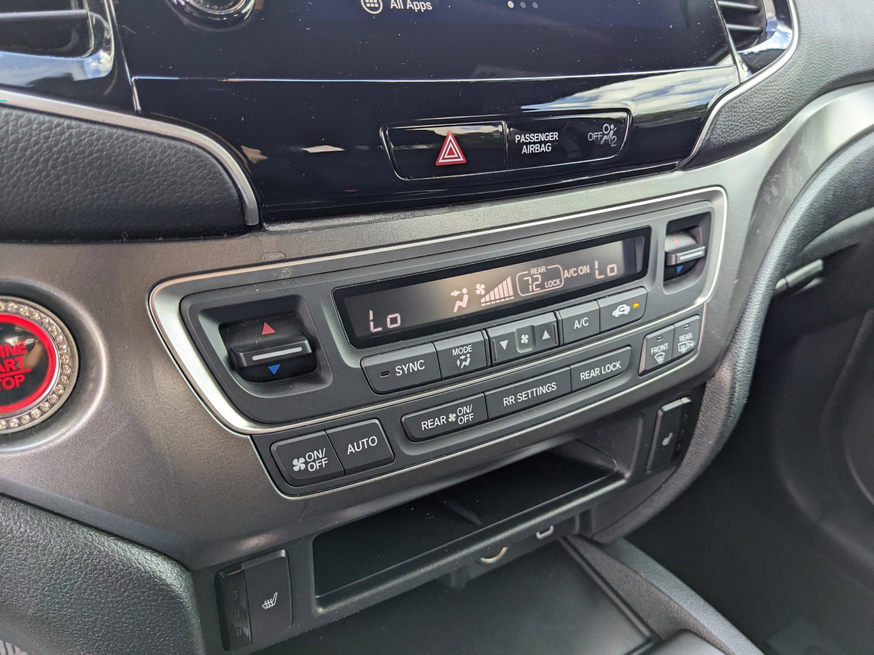 Used 2022 Honda Pilot Sport image 24