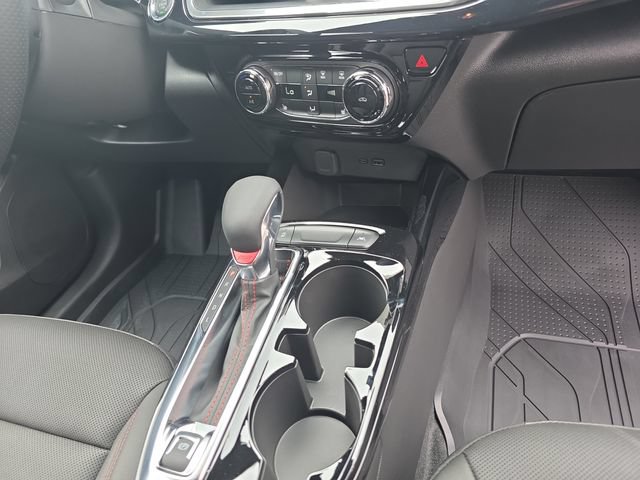 New 2026 Chevrolet Trax RS w/ Driver Confidence Package FWD image 17