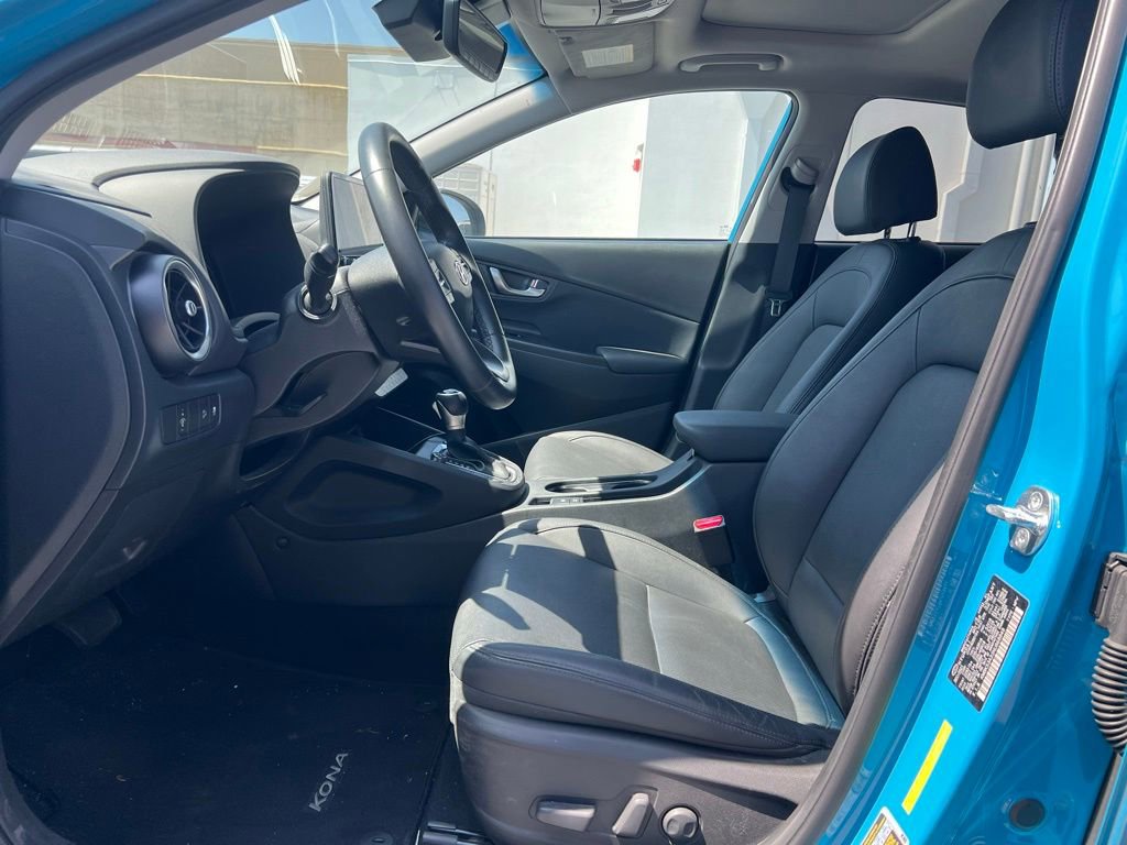 Used 2022 Hyundai Kona Limited FWD image 10