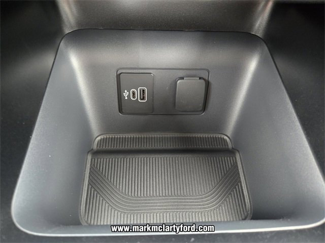 New 2026 Ford Explorer Active w/ Active Comfort Package image 18