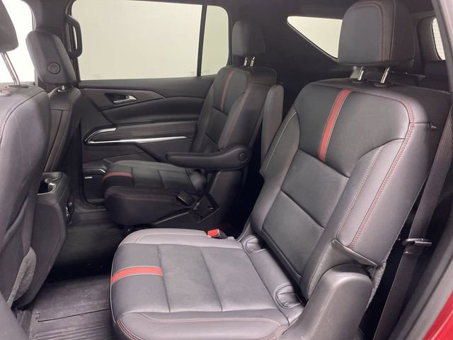 Used 2024 Chevrolet Traverse RS w/ LPO, Floor Liner Package image 23
