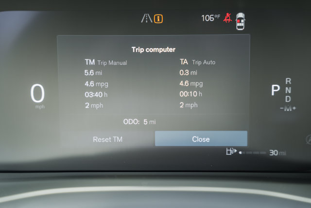 New 2026 Volvo XC40 B5 Plus w/ Climate Package AWD/4WD image 42