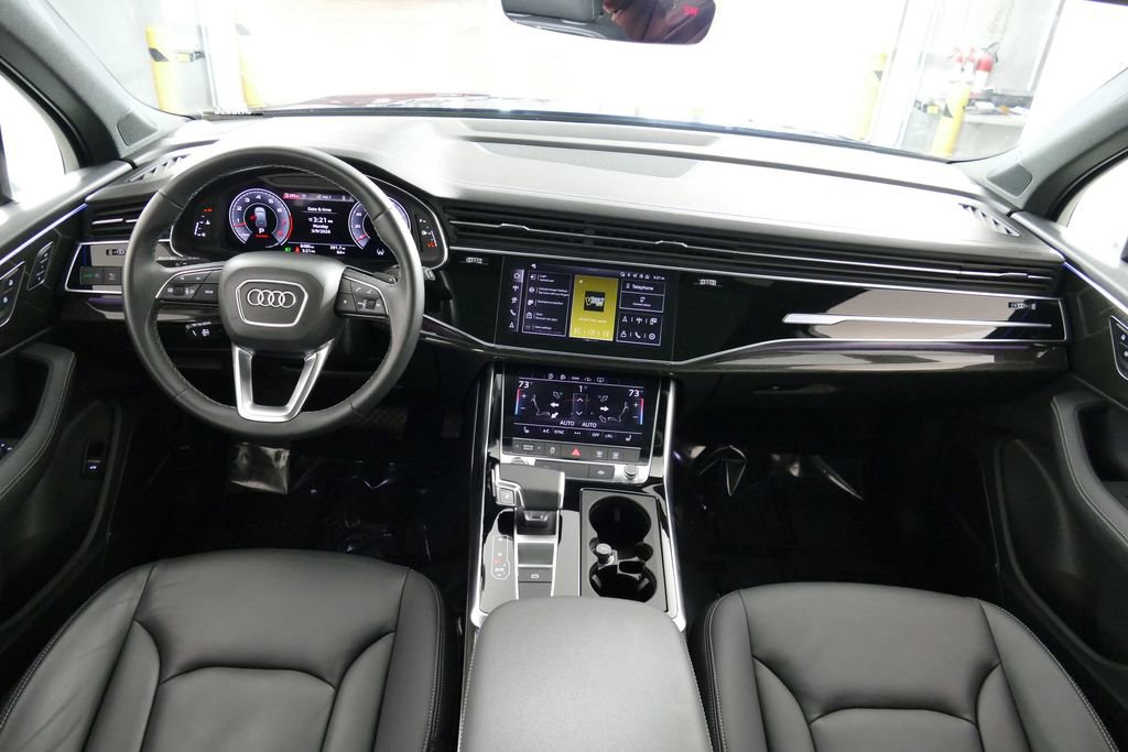 Used 2025 Audi Q7 3.0T Premium Plus image 8