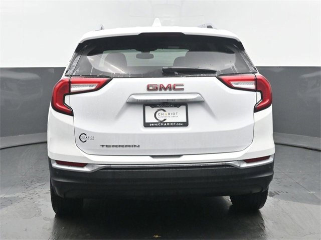 Used 2023 GMC Terrain SLT w/ LPO, Floor Liner Package image 5