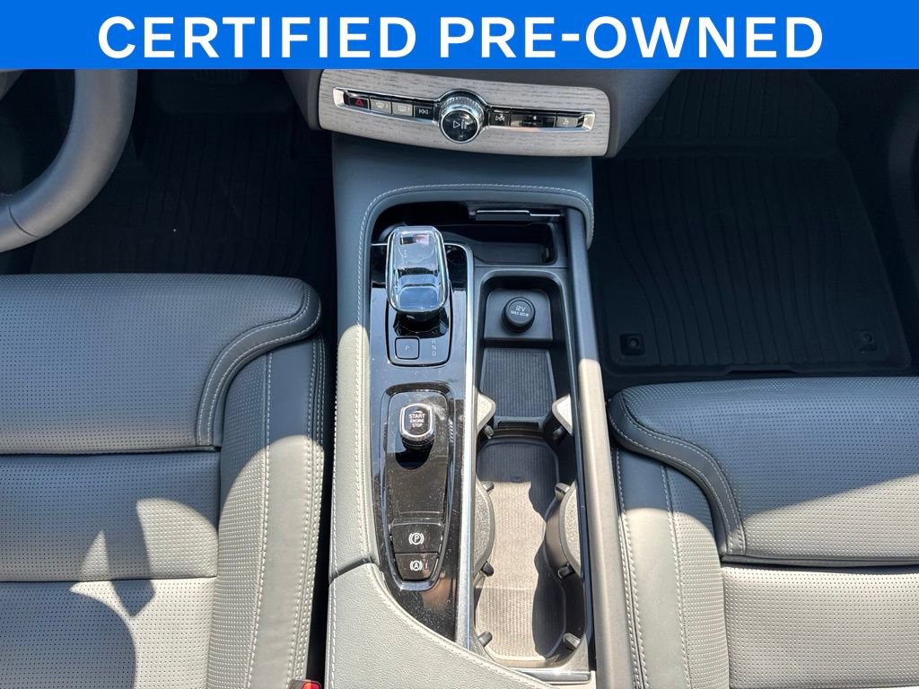 Certified 2024 Volvo XC90 T8 Ultimate w/ Protection Package Premier AWD/4WD image 24