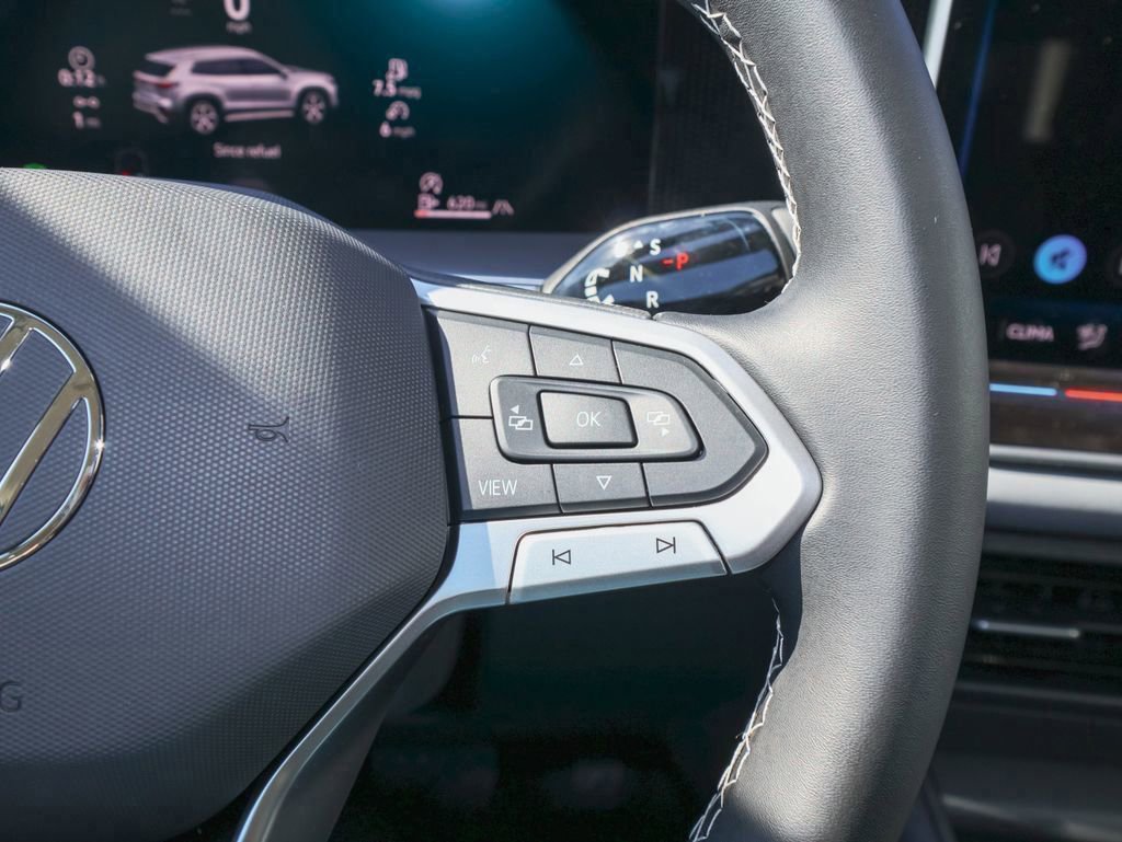 New 2026 Volkswagen Tiguan SE image 25