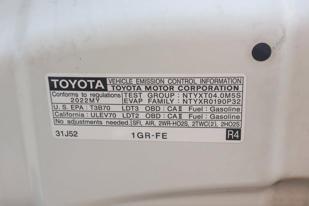 Used 2022 Toyota 4Runner SR5 image 12