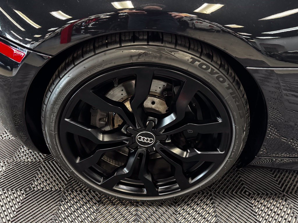 Used 2011 Audi R8 V10 AWD/4WD image 19
