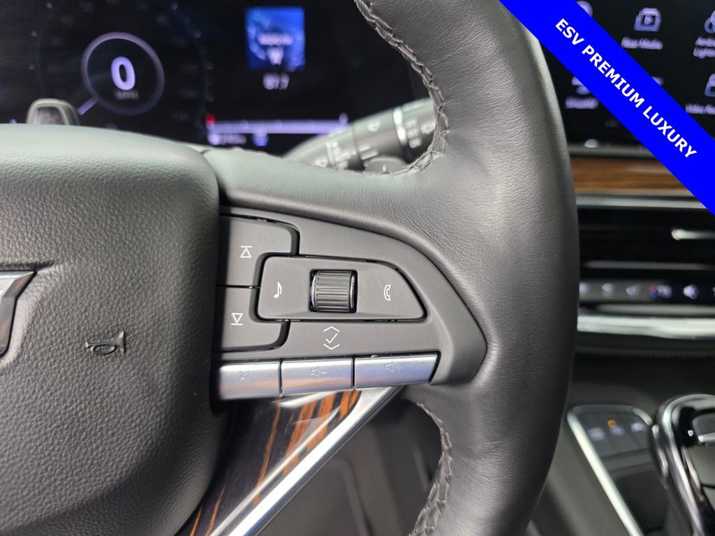 Used 2024 Cadillac Escalade ESV Premium Luxury image 22