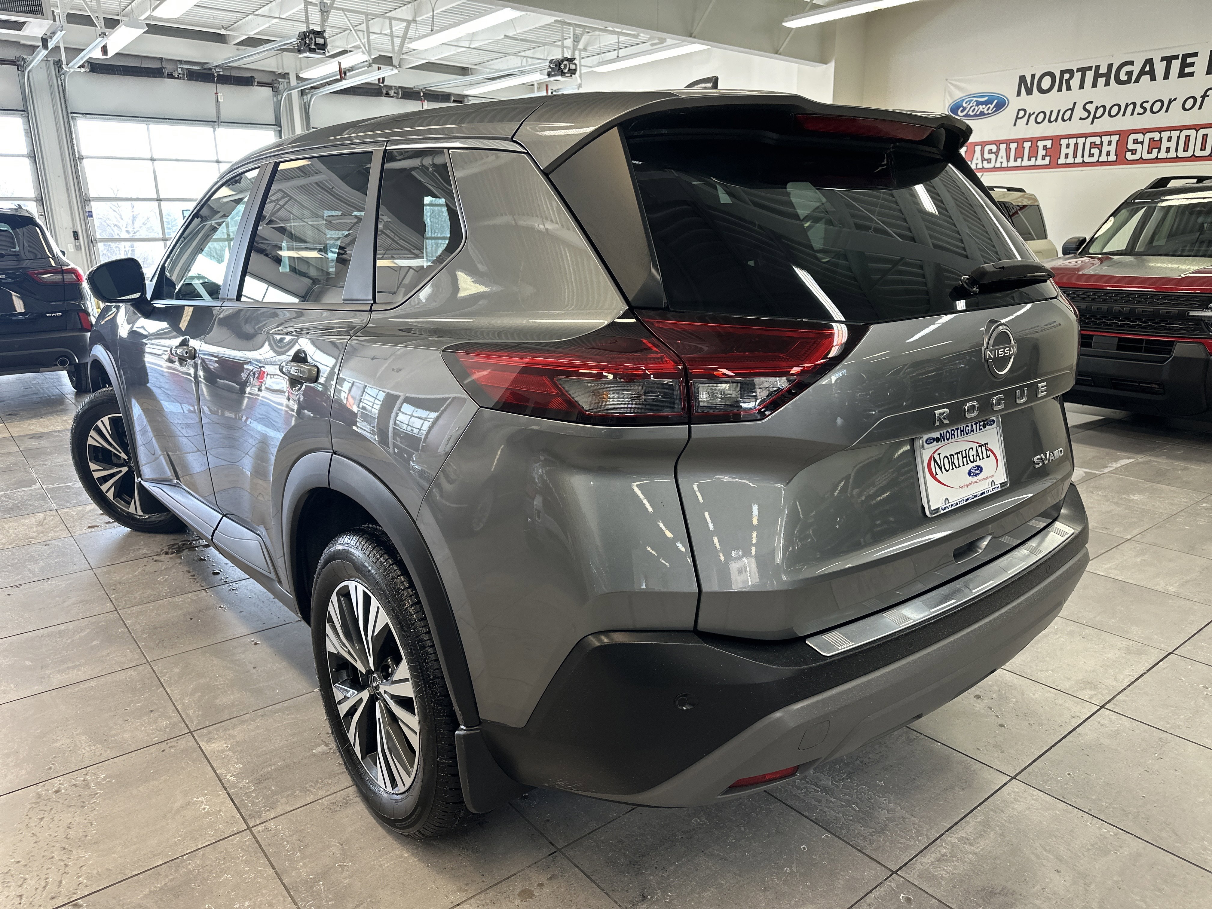 Used 2023 Nissan Rogue SV image 13