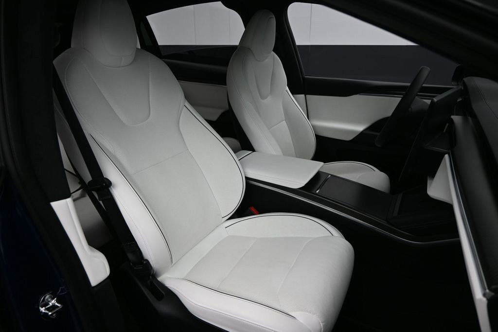 Used 2023 Tesla Model X Plaid AWD/4WD image 39