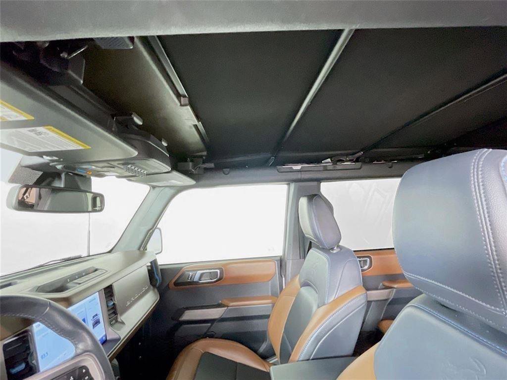 Used 2023 Ford Bronco Outer Banks image 11