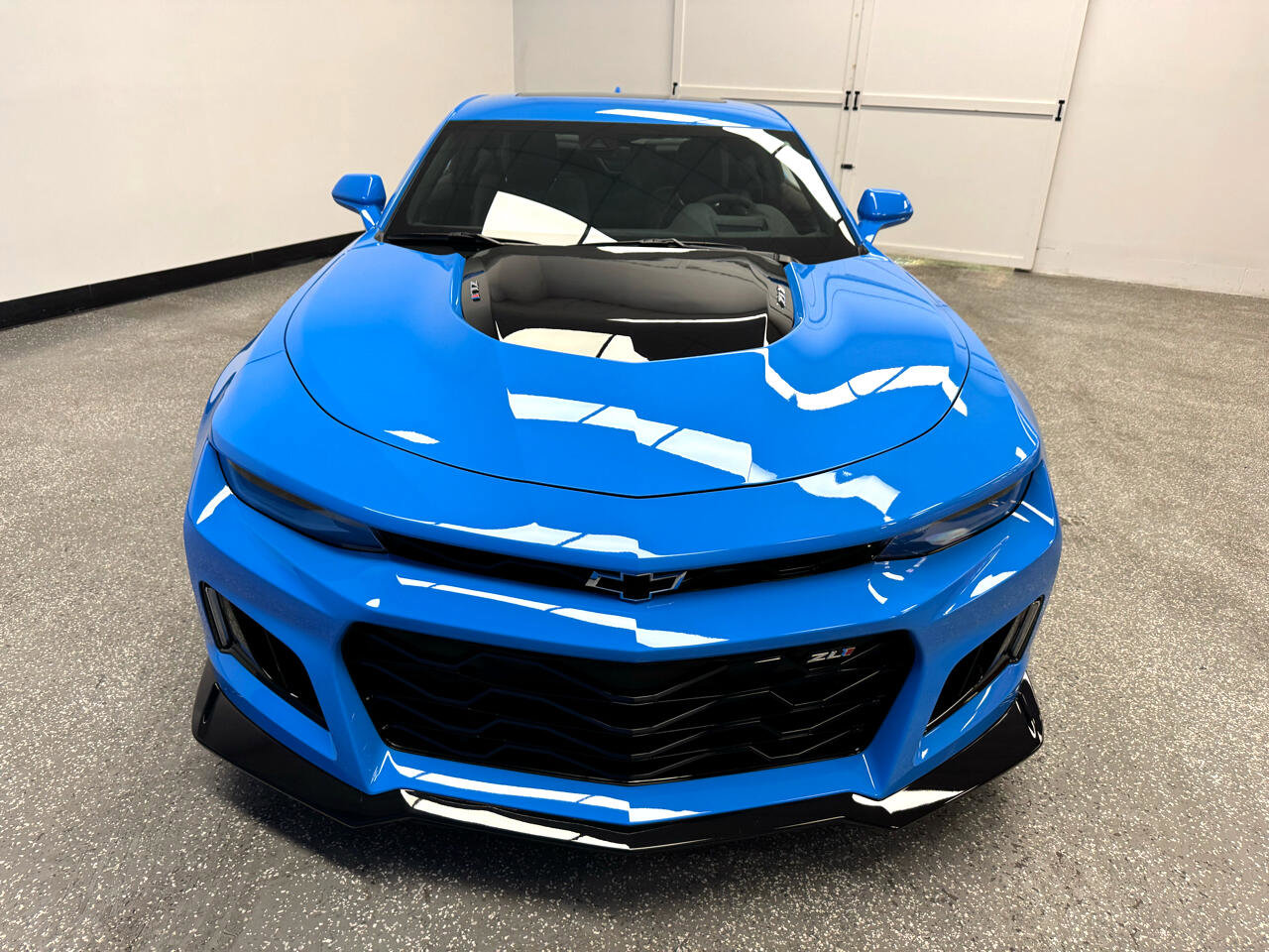 Used 2023 Chevrolet Camaro ZL1 image 2