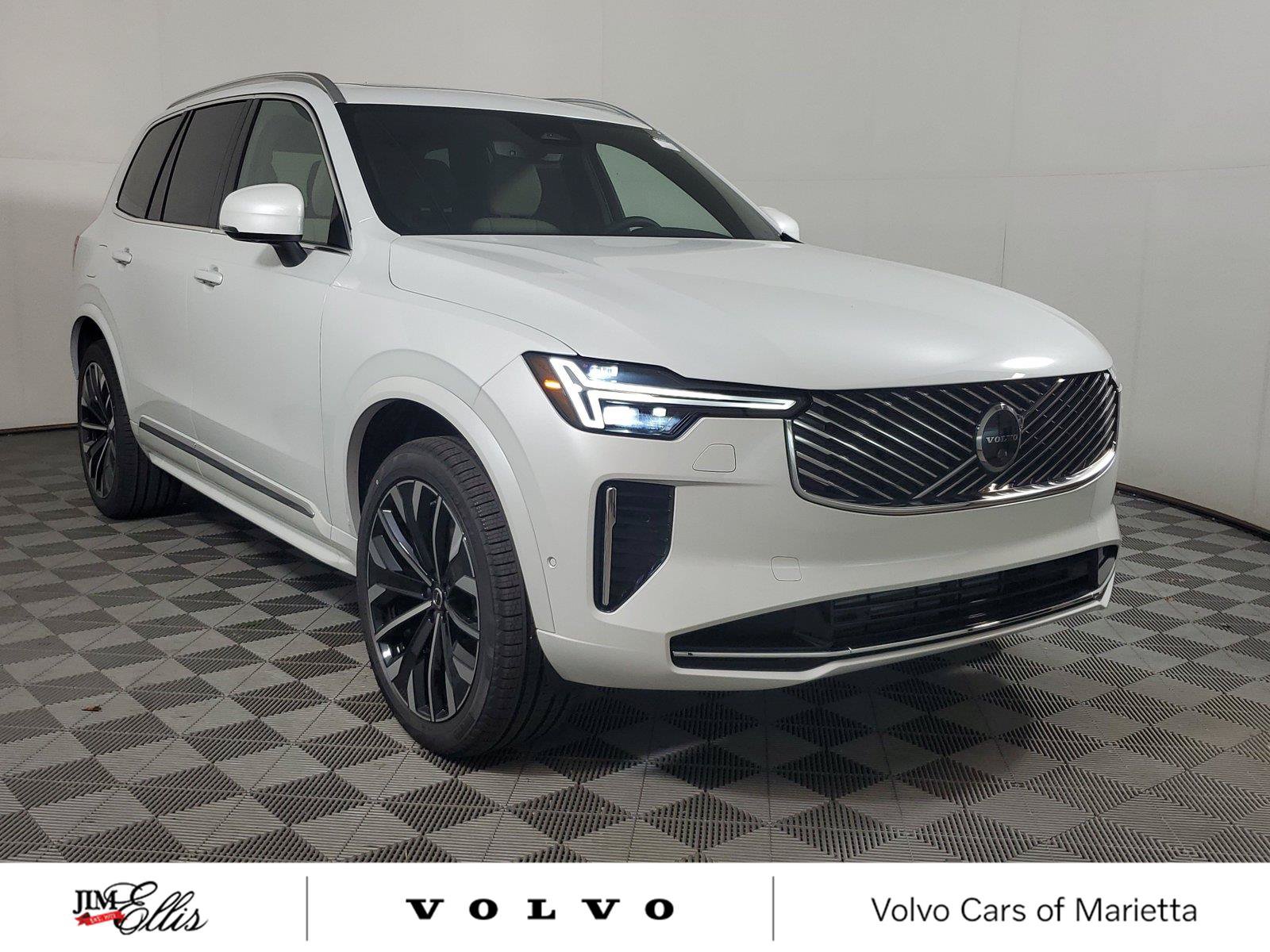 New 2026 Volvo XC90 T8 Plus w/ Protection Package Premier AWD/4WD video 1