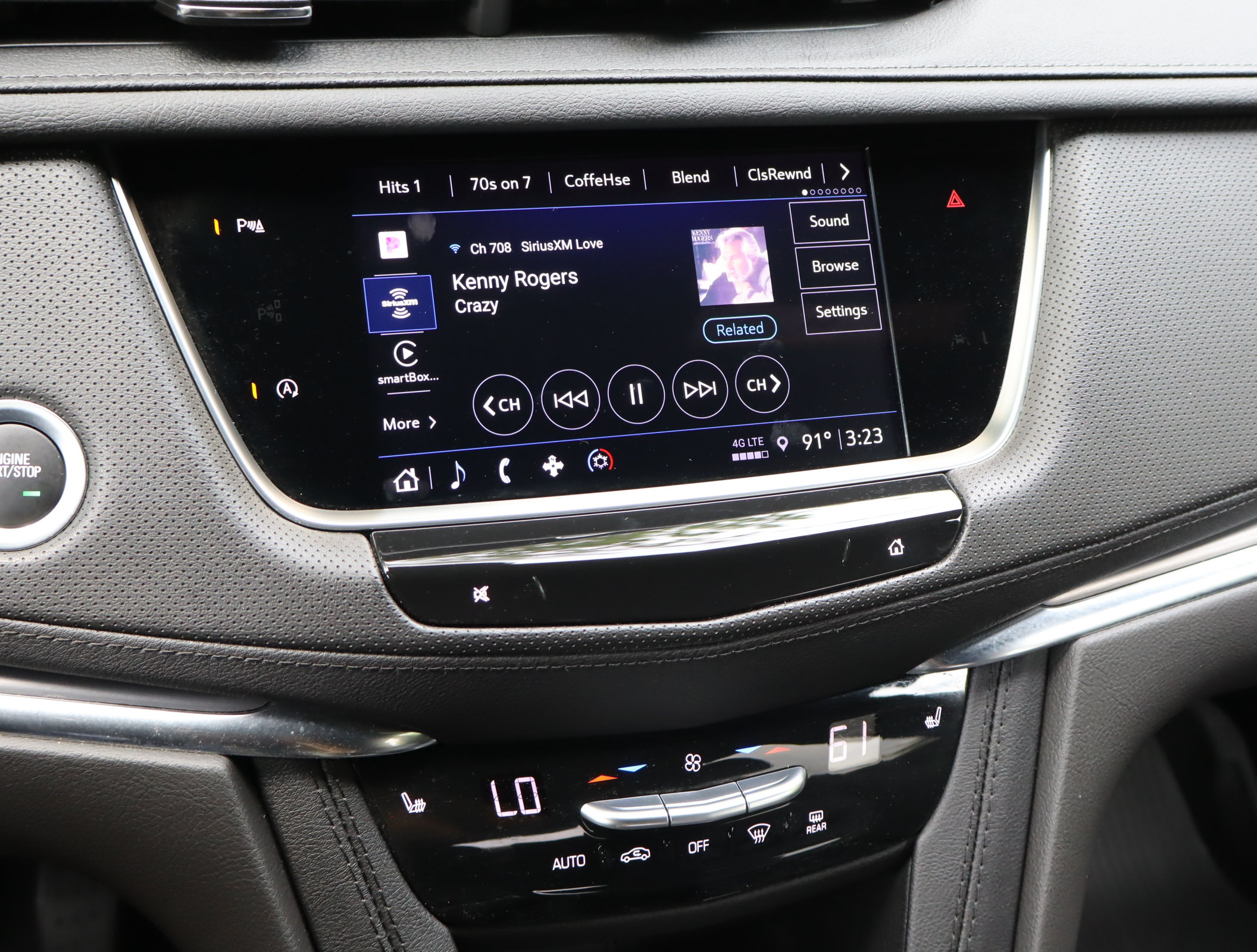 Used 2023 Cadillac XT5 Luxury w/ LPO, Floor Liner Package AWD/4WD image 26