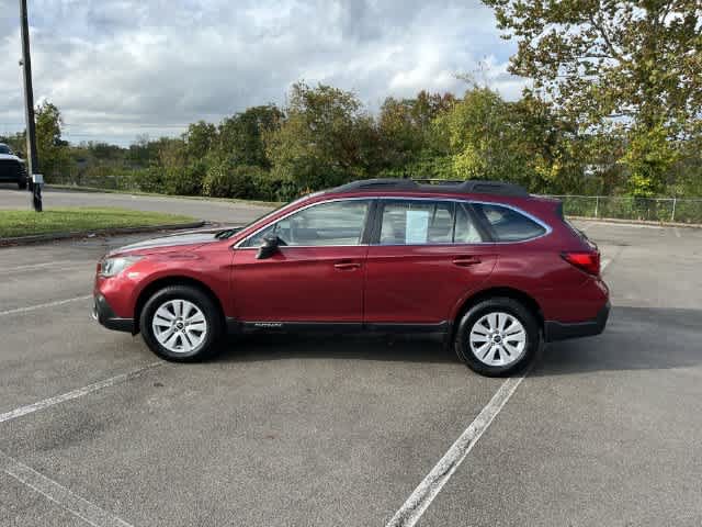Used 2019 Subaru Outback 2.5i AWD/4WD image 5