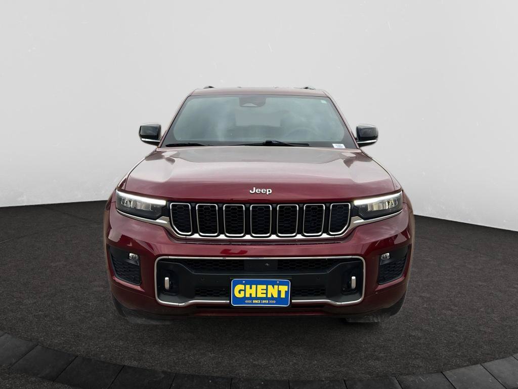 Used 2024 Jeep Grand Cherokee Overland w/ Trailer Tow Package AWD/4WD image 3