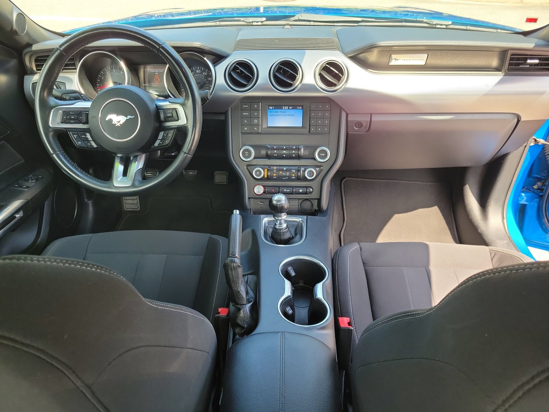 Used 2021 Ford Mustang GT w/ Black Accent Package RWD image 4