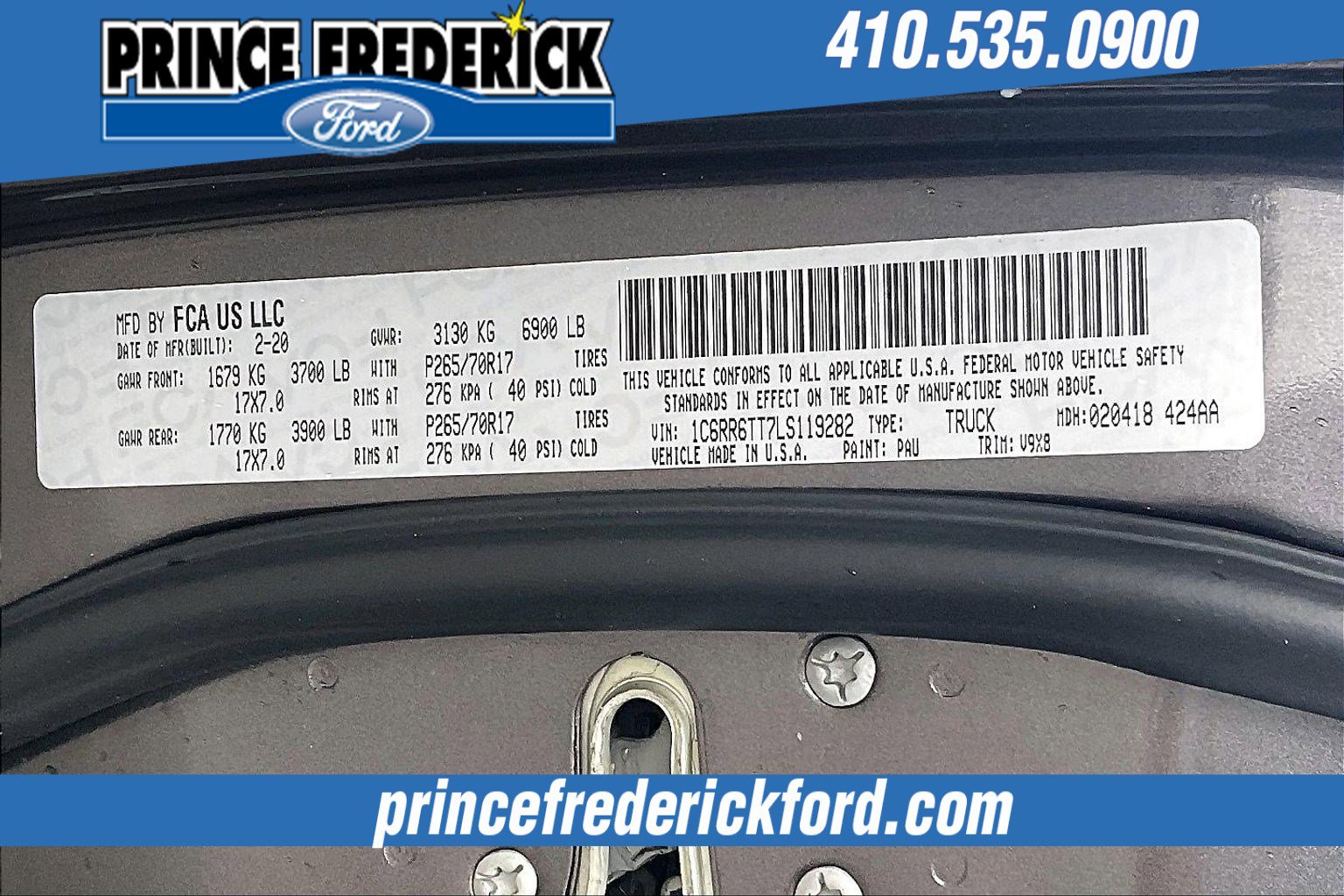 Used 2020 RAM 1500 Classic SLT image 32